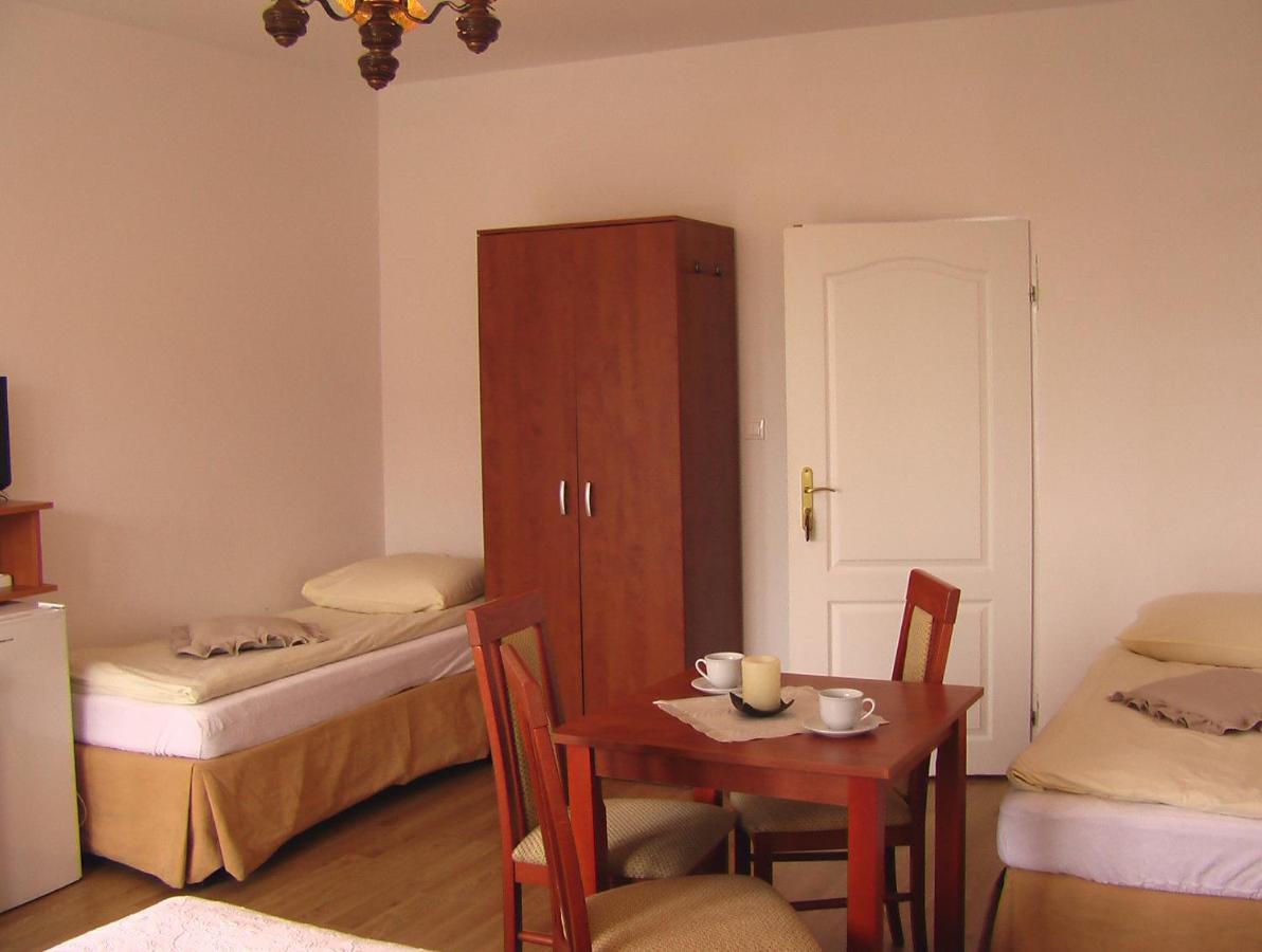 Ujście-Darłowskie Letnia Willa Jacuzzi & Sauna מראה חיצוני תמונה