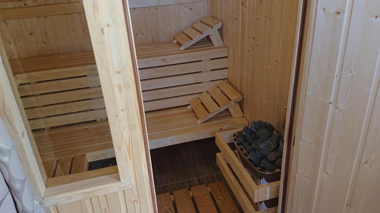 Ujście-Darłowskie Letnia Willa Jacuzzi & Sauna מראה חיצוני תמונה